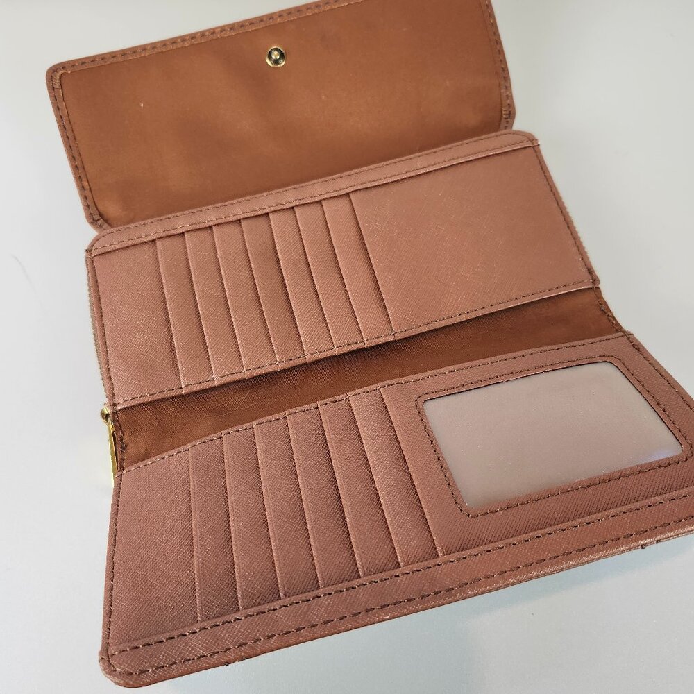 Fossil Jori Flap & Zippered Closure Wallet Brown … - image 5